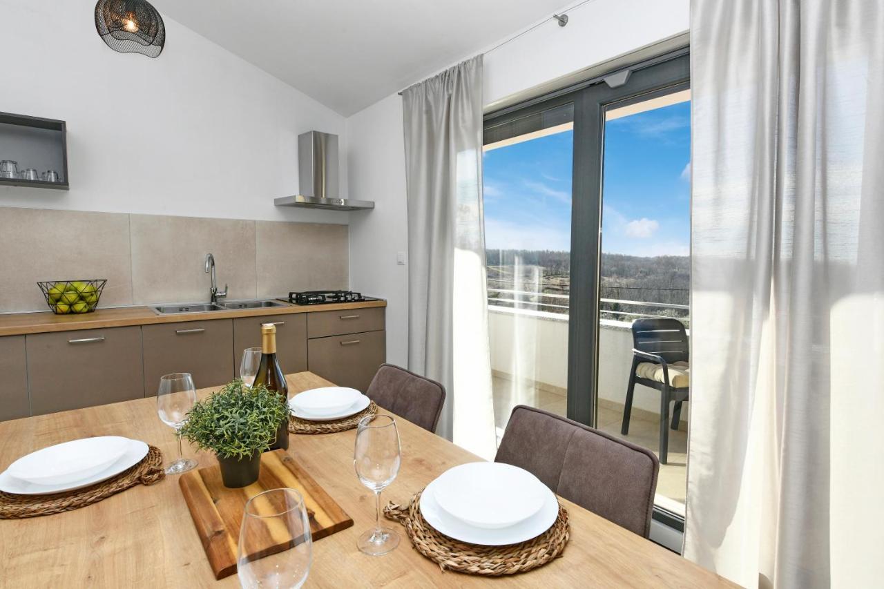 R2 Apartment By Residence Rudan Vizinada Luaran gambar