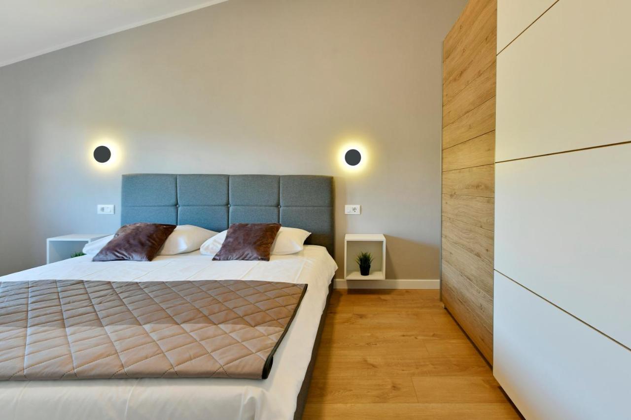 R2 Apartment By Residence Rudan Vizinada Luaran gambar