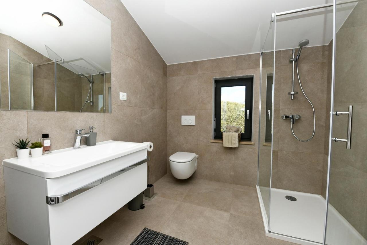 R2 Apartment By Residence Rudan Vizinada Luaran gambar