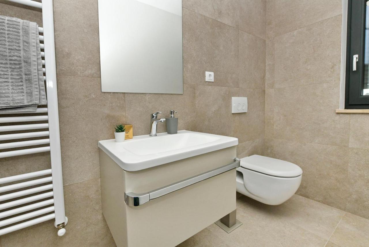 R2 Apartment By Residence Rudan Vizinada Luaran gambar
